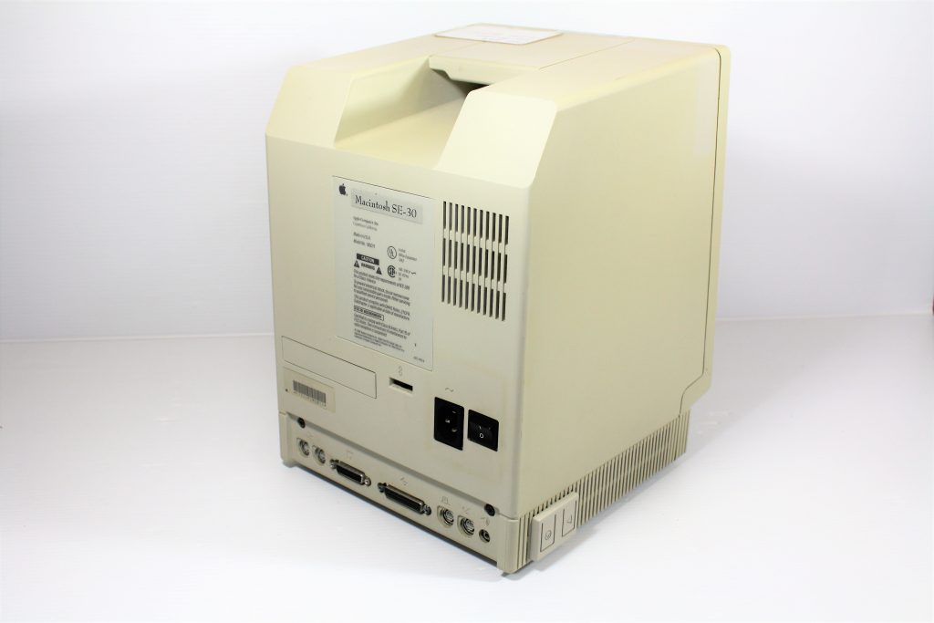 Macintosh SE Upgraded to SE-30 (note the dash) – VintageComputer.ca